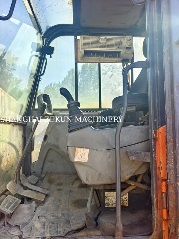 Escavatore Doosan DX60 2013 con pressione idraulica di 27,5 MPa e altezza massima di scavo di 800 mm