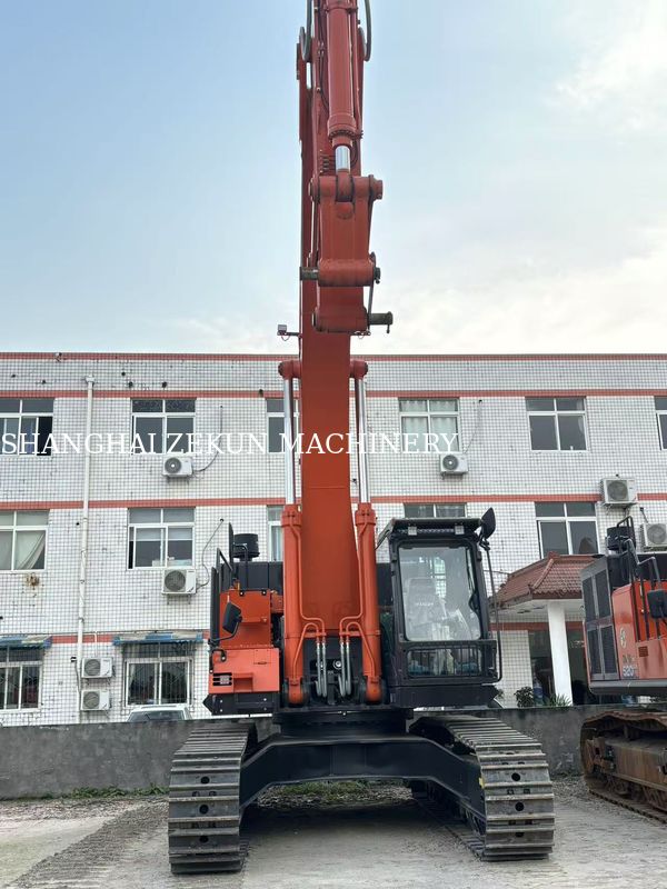 Escavatore Hitachi ZX520LCH 2024 Sbraccio massimo a livello del suolo 12 Cilindrata 15,68 L per il prossimo progetto