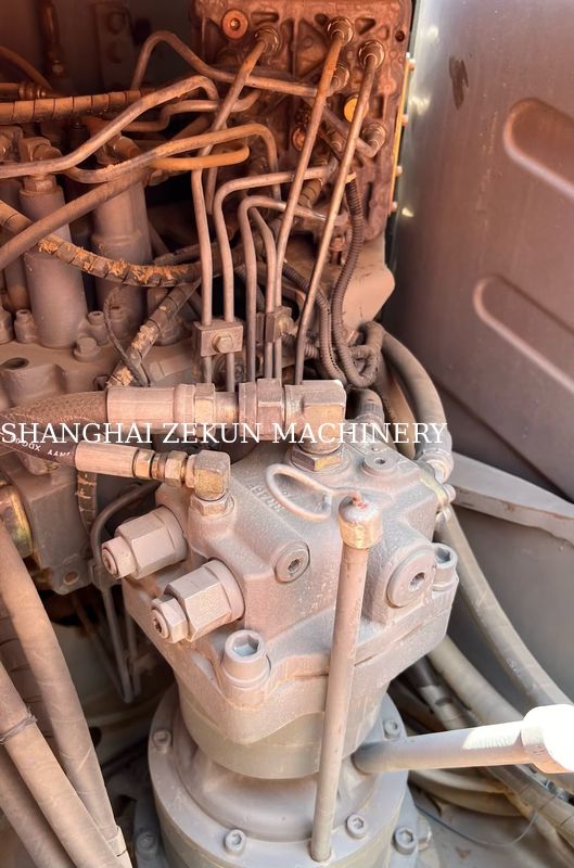 Hitachi ZX120-6 Escavatore 14165 ore per le esigenze aziendali Capacità del serbatoio del carburante 240 L Pressione idraulica 34,3 MPa