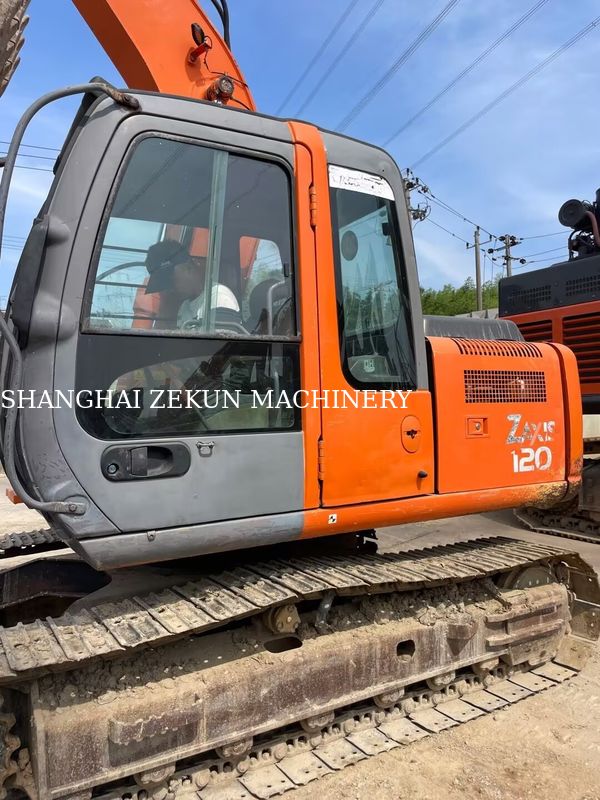 Escavatore Hitachi ZX120-6 Usato con braccio da 2,5 m e altezza massima di scarico di 210 mm, 11158 ore