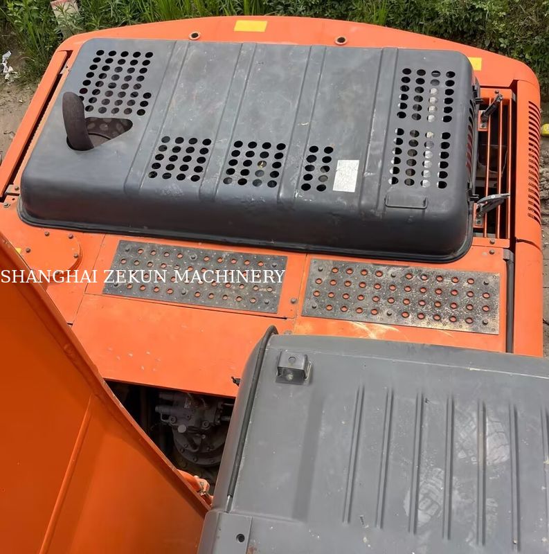 Escavatore Hitachi ZX200-3G 11056 ore Velocità di Traslazione 3.5 / 5.5 km/h