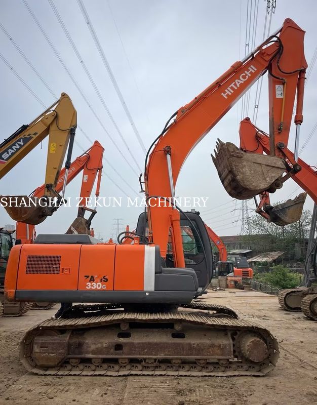 Hitachi ZX200-3G Escavatore 10658 ore Lunghezza del braccio 2,94 m Altezza massima di scavo 620 mm