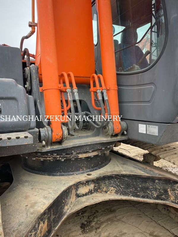 Hitachi ZX200-3G Escavatore 10658 ore Lunghezza del braccio 2,94 m Altezza massima di scavo 620 mm